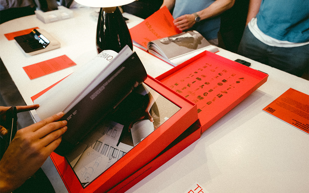 Design Burger book launch event featuring Zenpack interactive packaging for a high-value unboxing experience.