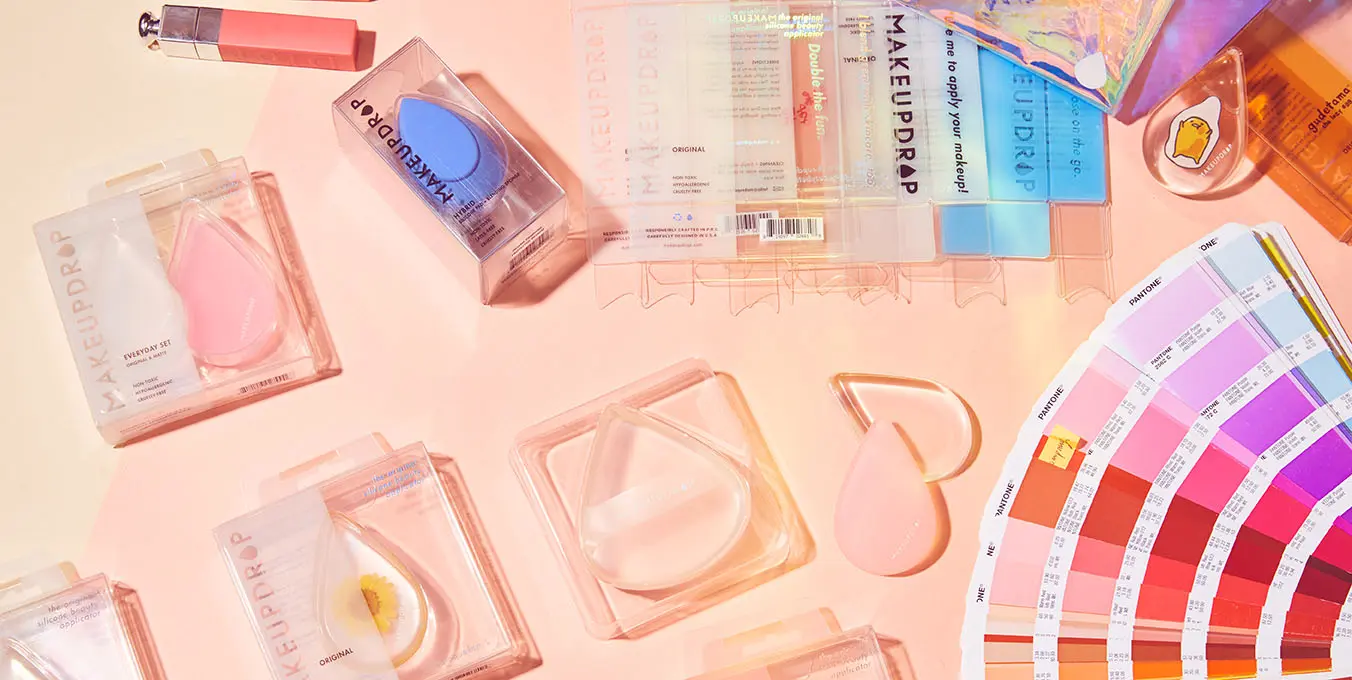 Several products inside Zenpack's packaging