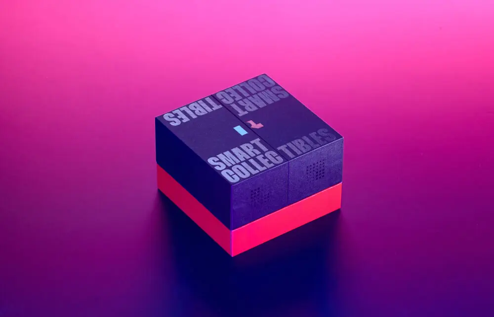 IRL Cube interactive unboxing packaging with innovative pop-up design